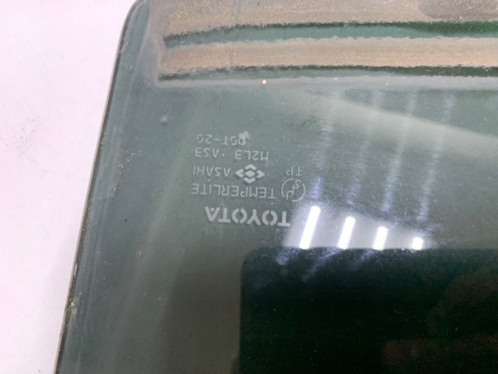 68114-48070 | Стекло двери задн. лев. TOYOTA HIGHLANDER 01-07 - Фото 4