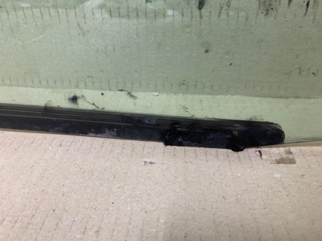 68102-48050 | Скло дверей передн. лів. TOYOTA HIGHLANDER 01-07 - Фото 3