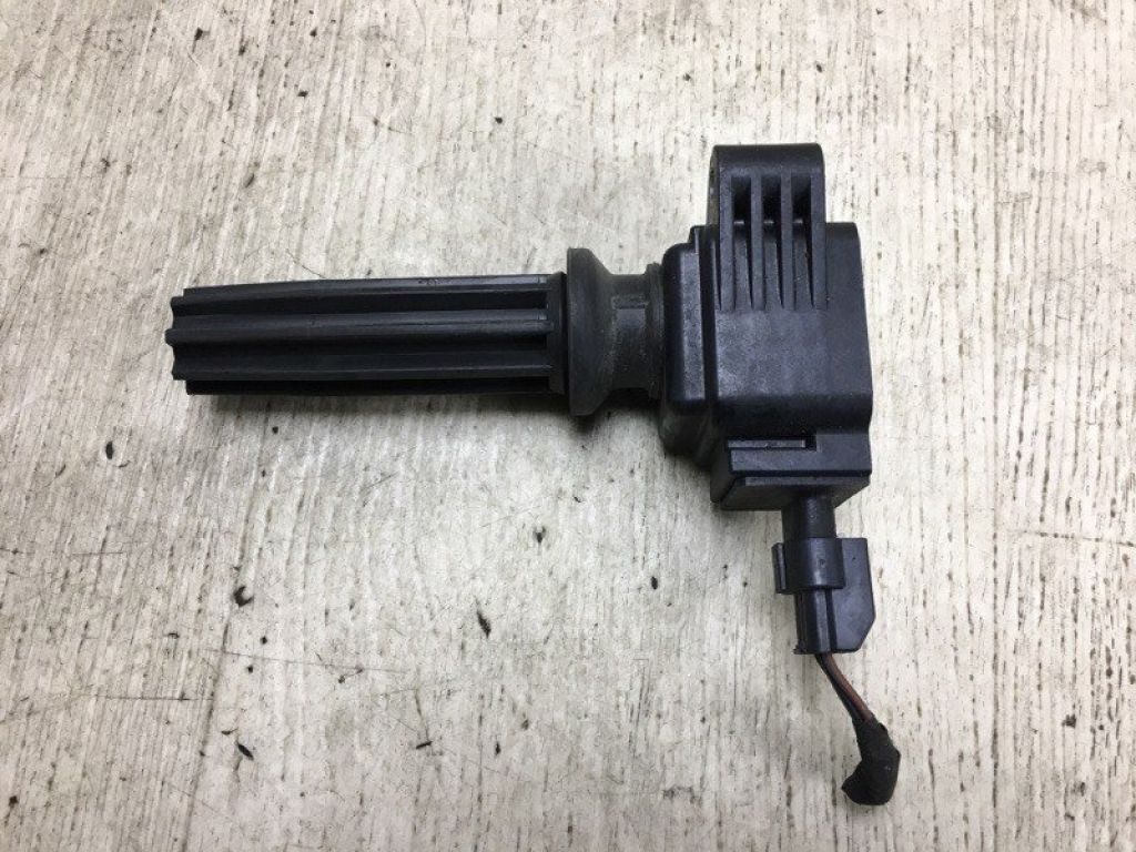 CM5Z-12029-K | Котушка запалювання FORD FOCUS 10-18