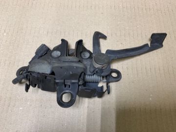 Замок капоту TOYOTA HIGHLANDER 01-07