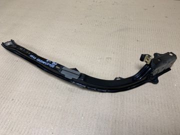 Кронштейн переднього бампера (під фарою) лів. TOYOTA HIGHLANDER 01-07