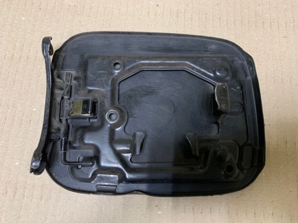 77350-48030 | Лючок топливного бака TOYOTA HIGHLANDER 01-07 - Фото 4