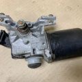85110-48070 | Моторчик стеклоочистителя передн. TOYOTA HIGHLANDER 01-07 - Превью 2