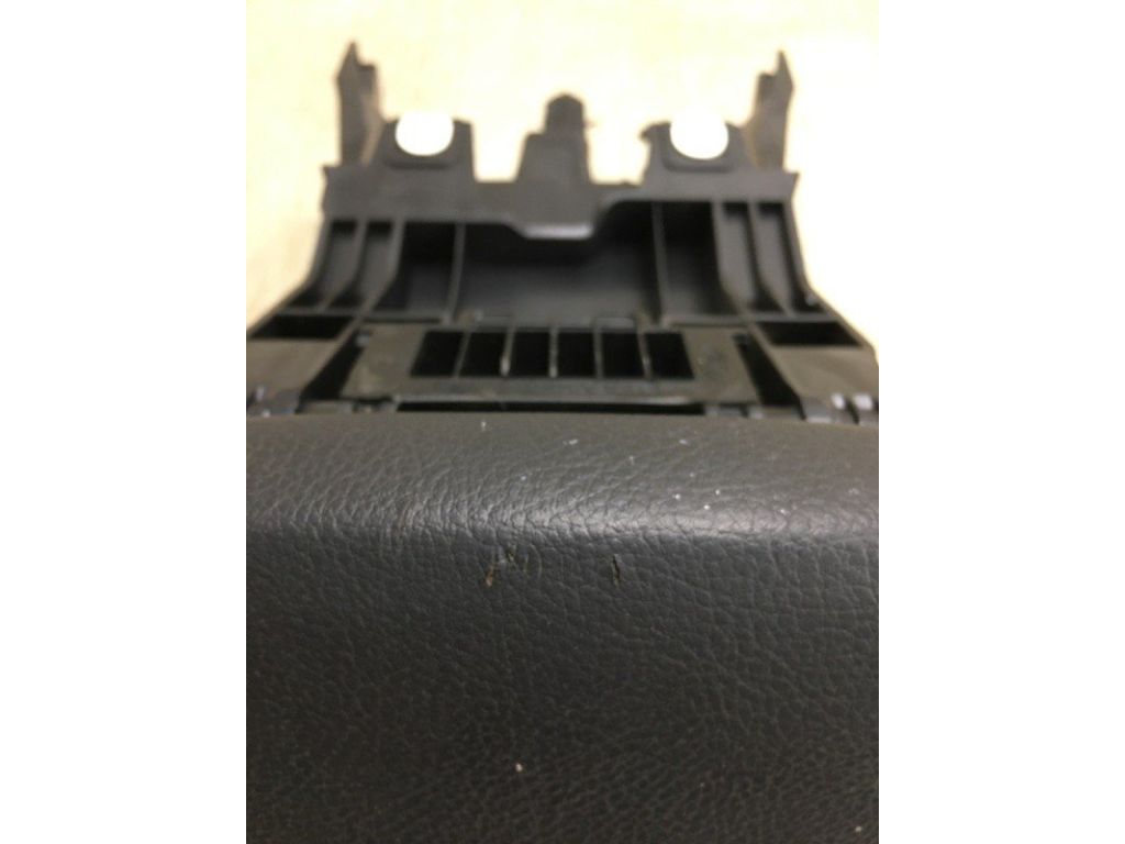 F1EZ-5806024-CB | Подлокотник FORD FOCUS 10-18 - Фото 5