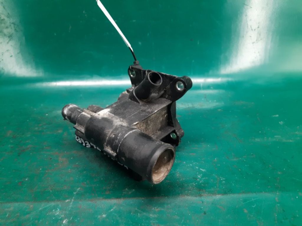 LF94-15-17Z | Фланець системи охолодження MAZDA 3 BK 03-08 - Фото 4