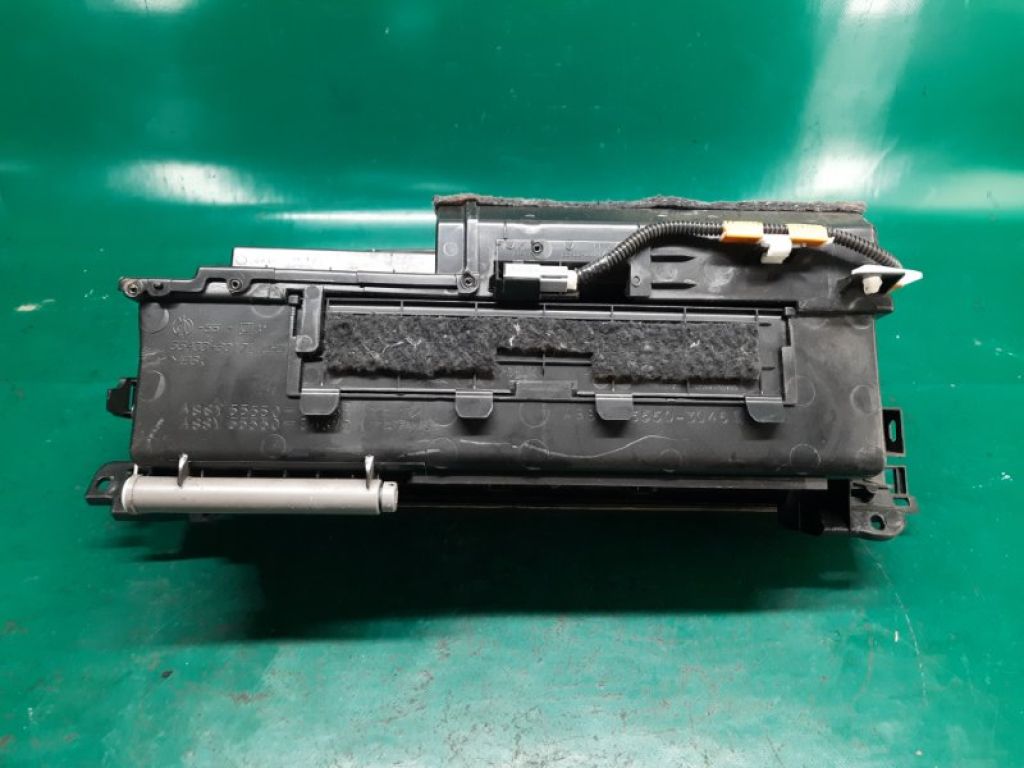 55550-30371-C1 | Бардачок LEXUS GS350 GS300 05-11 - Фото 11