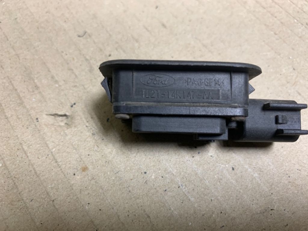 1L2Z-14018-AC | Кнопка открывания багажника наружная FORD FUSION 14- - Фото 7