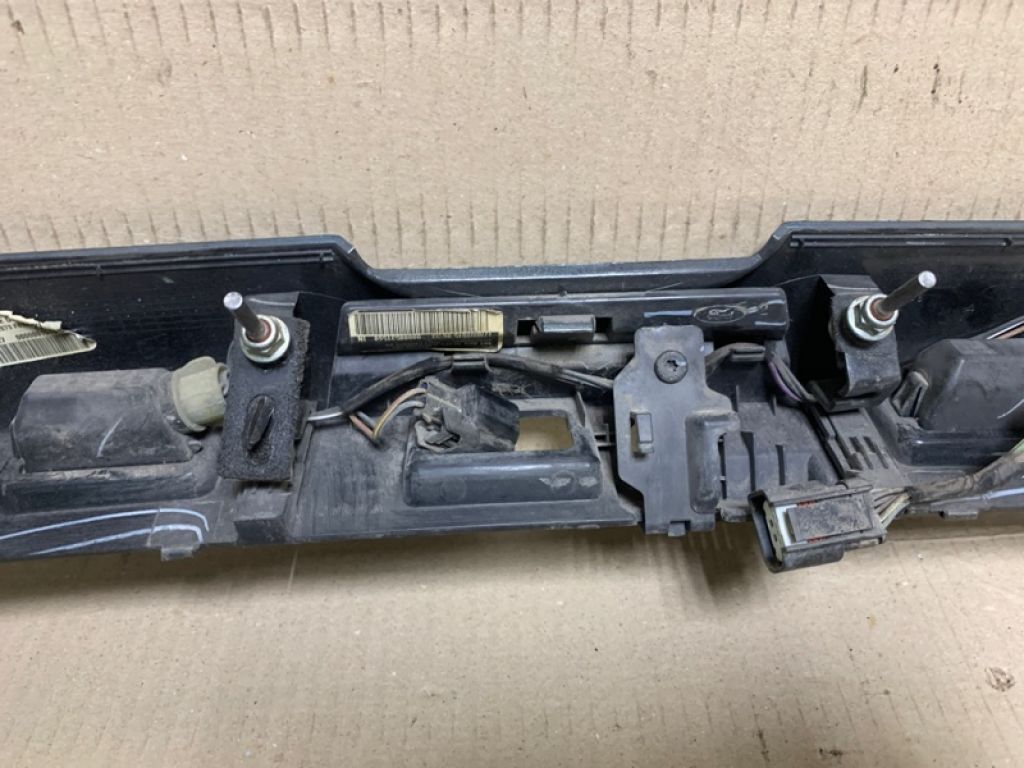 DS7Z-5443400-BA | Панель підсвічування номера FORD FUSION 14- - Фото 9