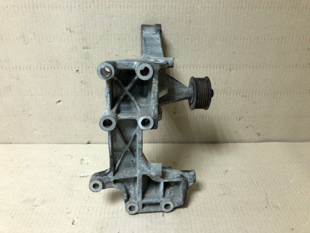 1801A100 | Кронштейн генератора MITSUBISHI ASX / OUTLANDER SPORT 10-21 - Фото 3