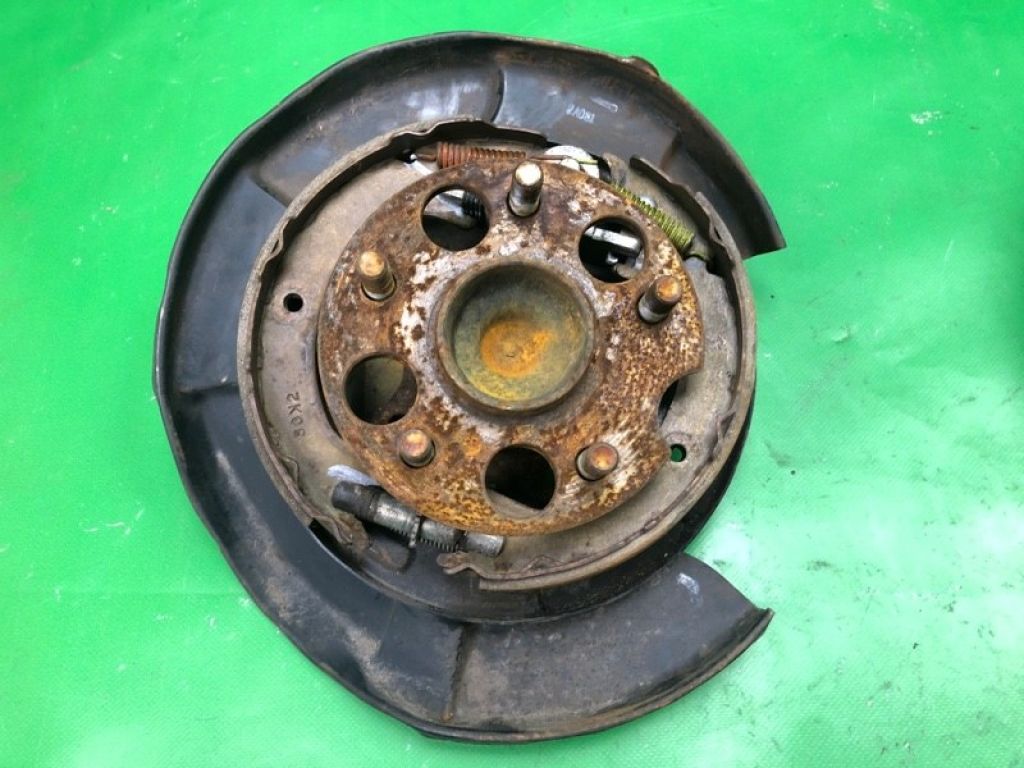 42450-08030 | Маточина колеса задн. лів. TOYOTA SIENNA 11-16