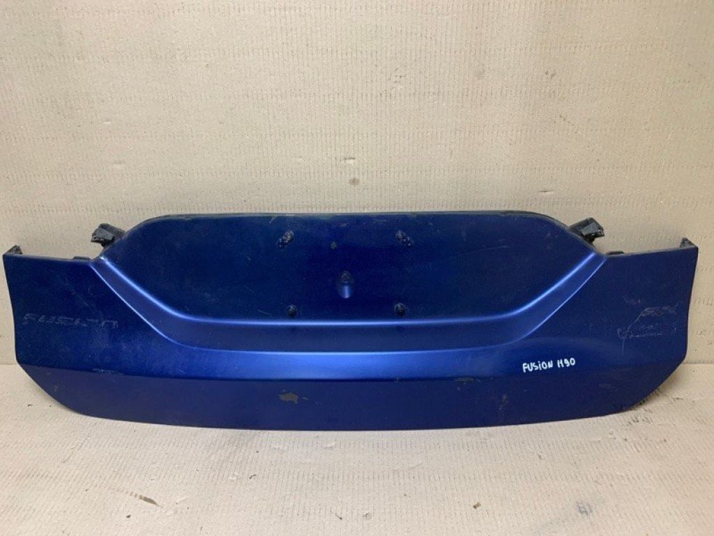 DS7Z-54423A42-A | Накладка крышки багажника FORD FUSION 14-