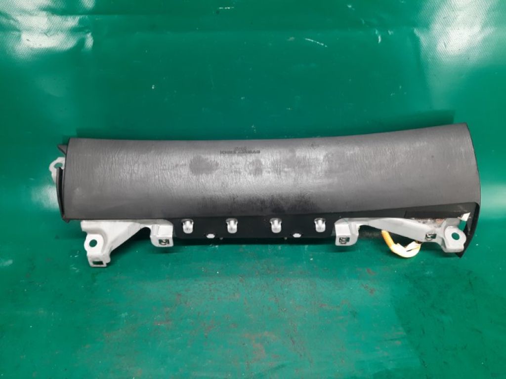 73990-30020-C0 | Подушка безопасности в колени прав. LEXUS GS350 GS300 05-11