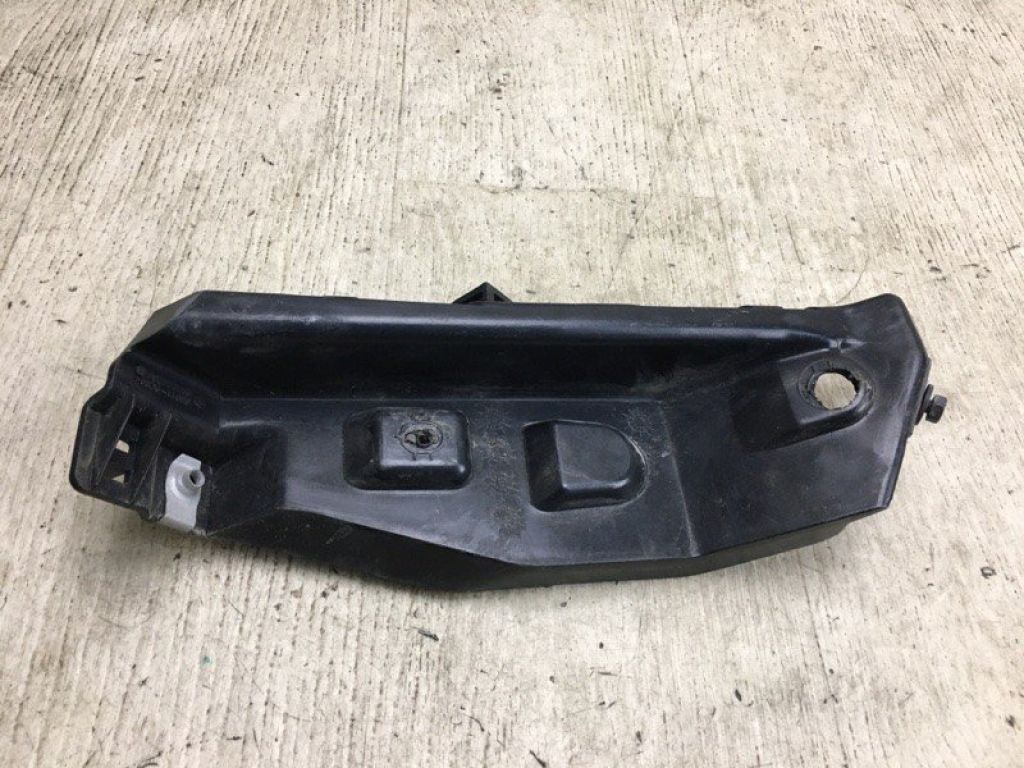 68100723AB | Кронштейн заднего бампера лев. DODGE DART 12-16
