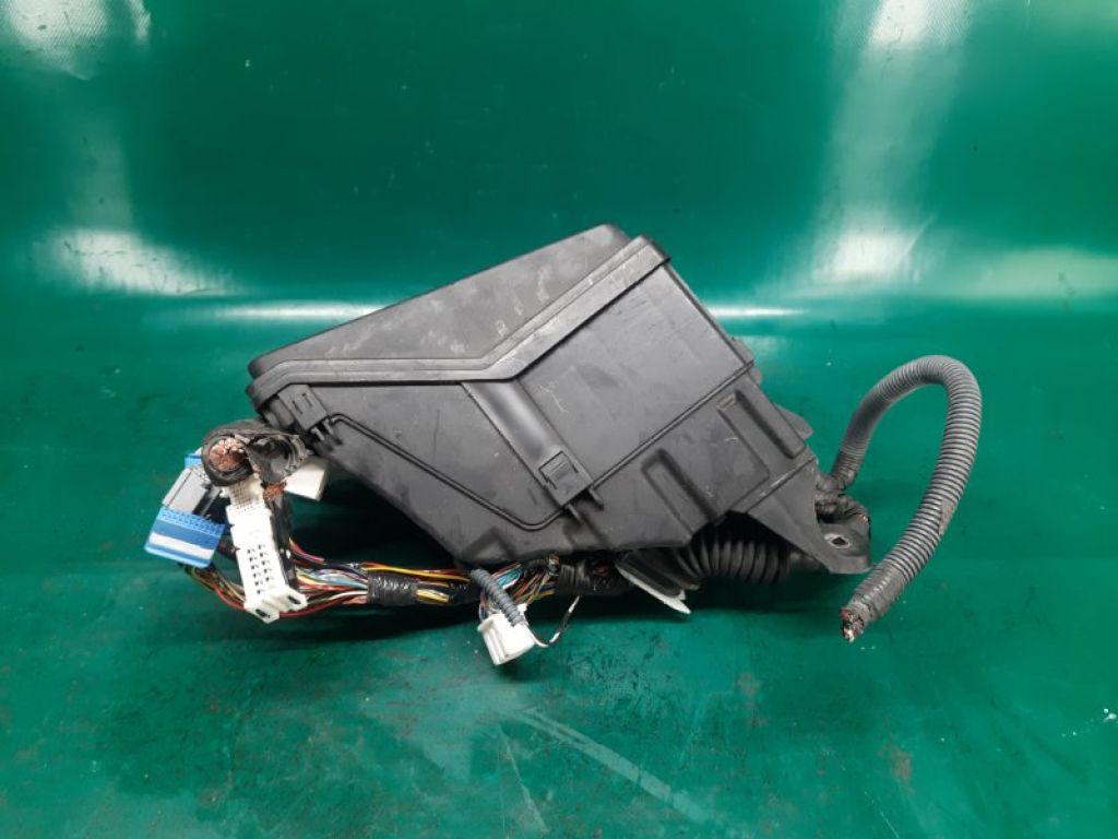 82666-30730 | Блок предохранителей моторный отсек LEXUS GS350 GS300 05-11 - Фото 6