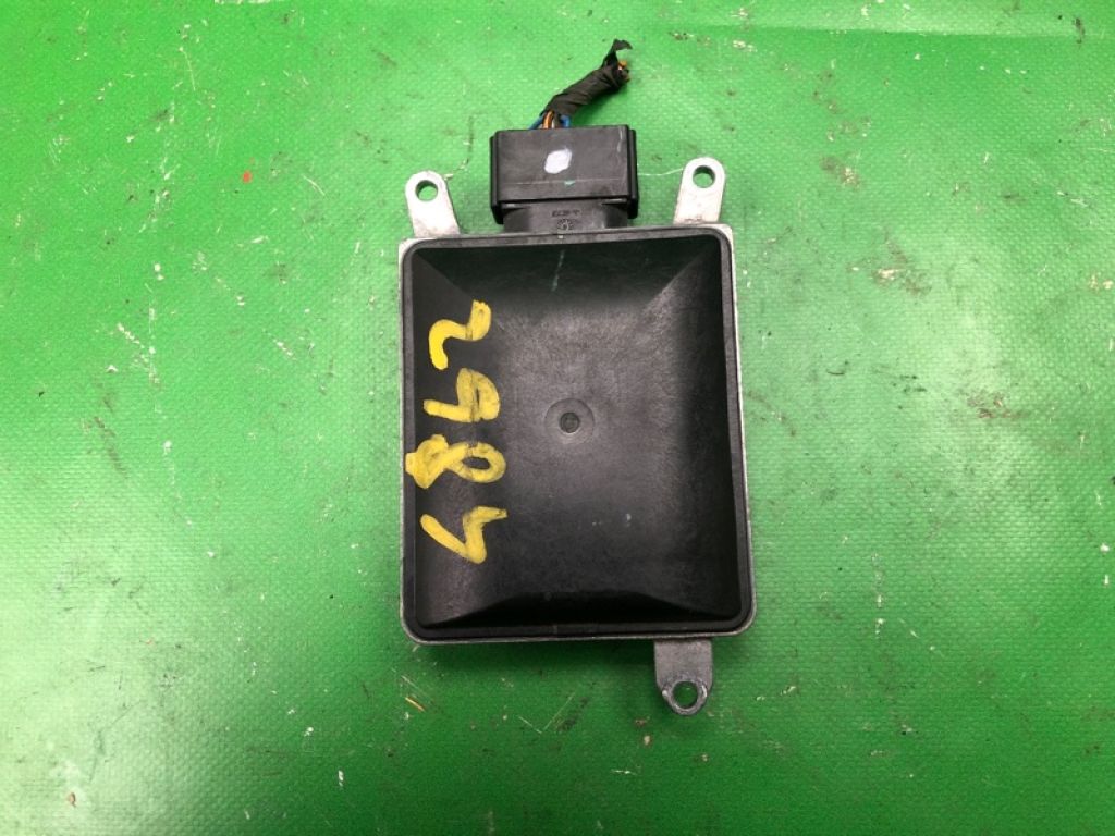 95821-3Q000 | Датчик слепых зон прав. HYUNDAI SONATA YF 10-14