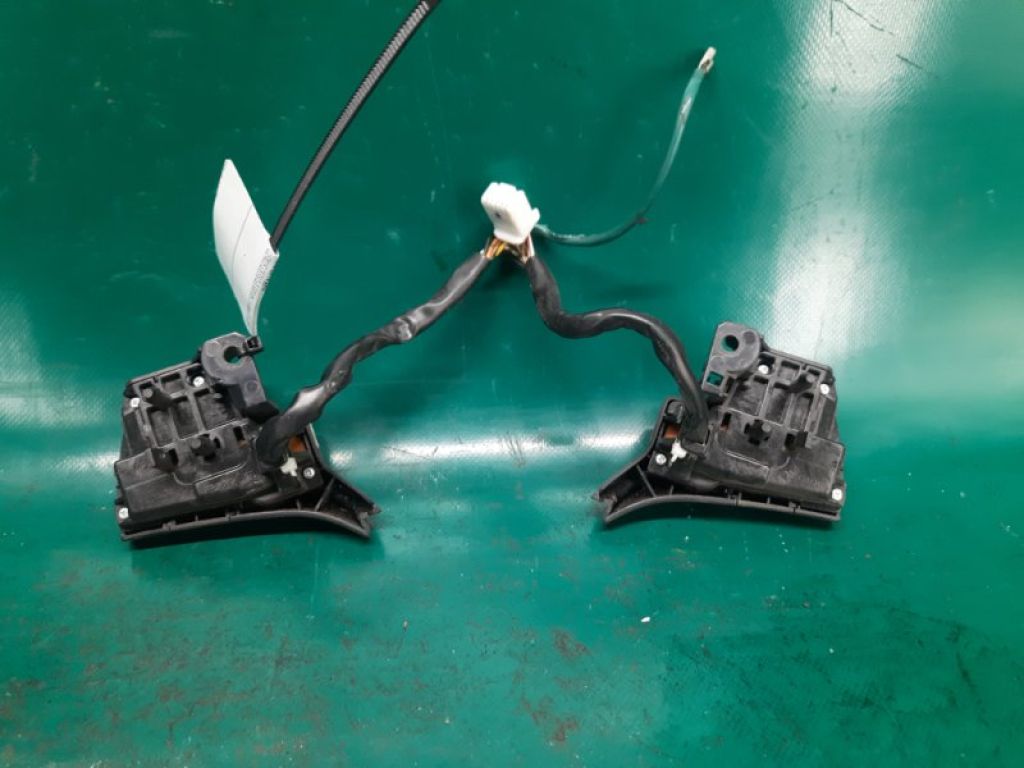 84250-30080-C0 | Кнопки руля LEXUS GS350 GS300 05-11 - Фото 5