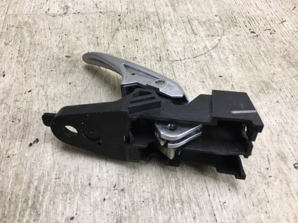 68170242AB | Ручка дверей внутрішня задн. прав. DODGE DART 12-16 - Фото 4