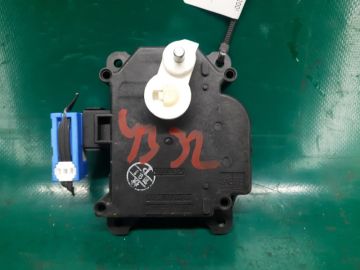 Моторчик заслінки пічки LEXUS GS350 GS300 05-11