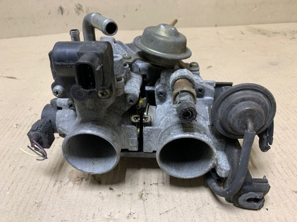 22210-20180 | Дросельна заслінка TOYOTA HIGHLANDER 01-07 - Фото 2