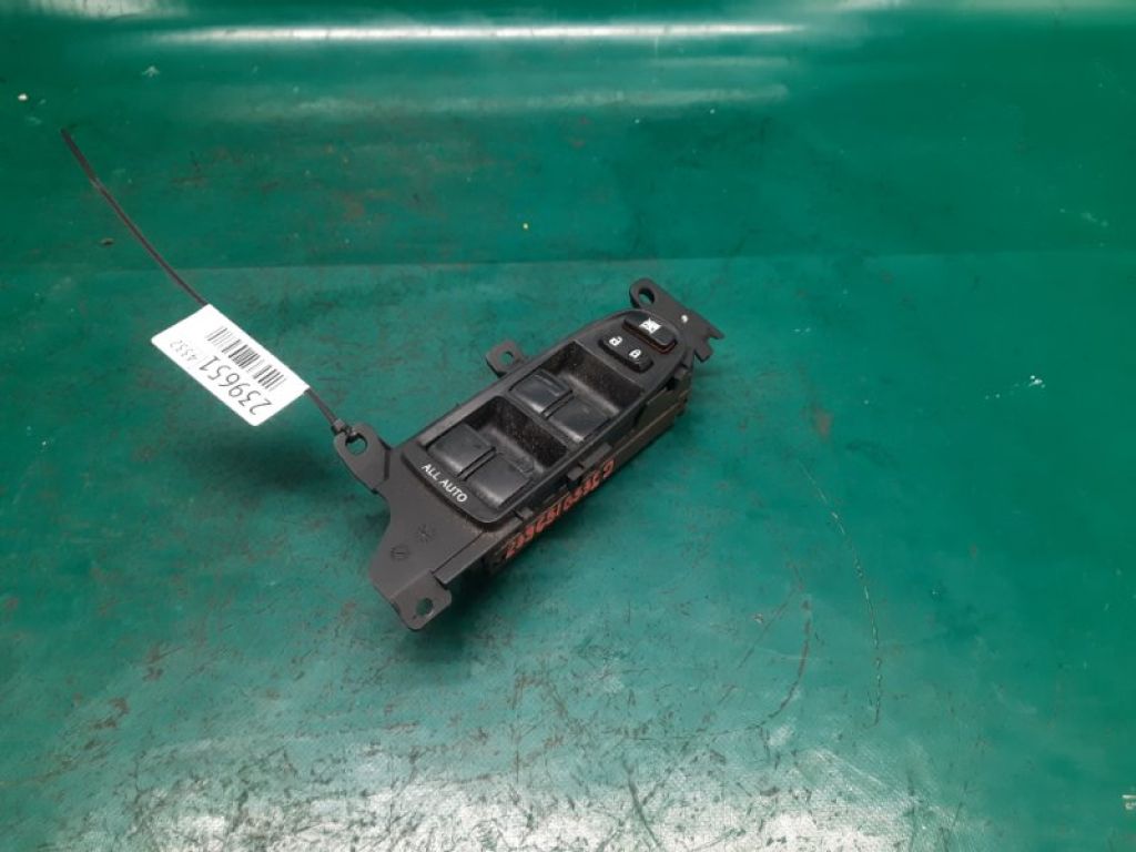 84040-30220 | Блок керування склопідіймачами передн. лів. LEXUS GS350 GS300 05-11