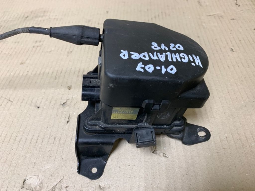 88200-48020 | Моторчик привода круиз контроля TOYOTA HIGHLANDER 01-07