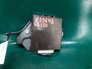 Блок электронный LEXUS GS350 GS300 05-11