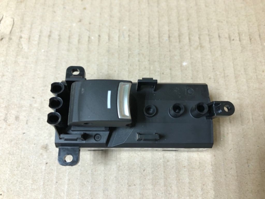 35780-TJB-A11 | Кнопка склопідіймача задн. лів. ACURA RDX 19- - Фото 2
