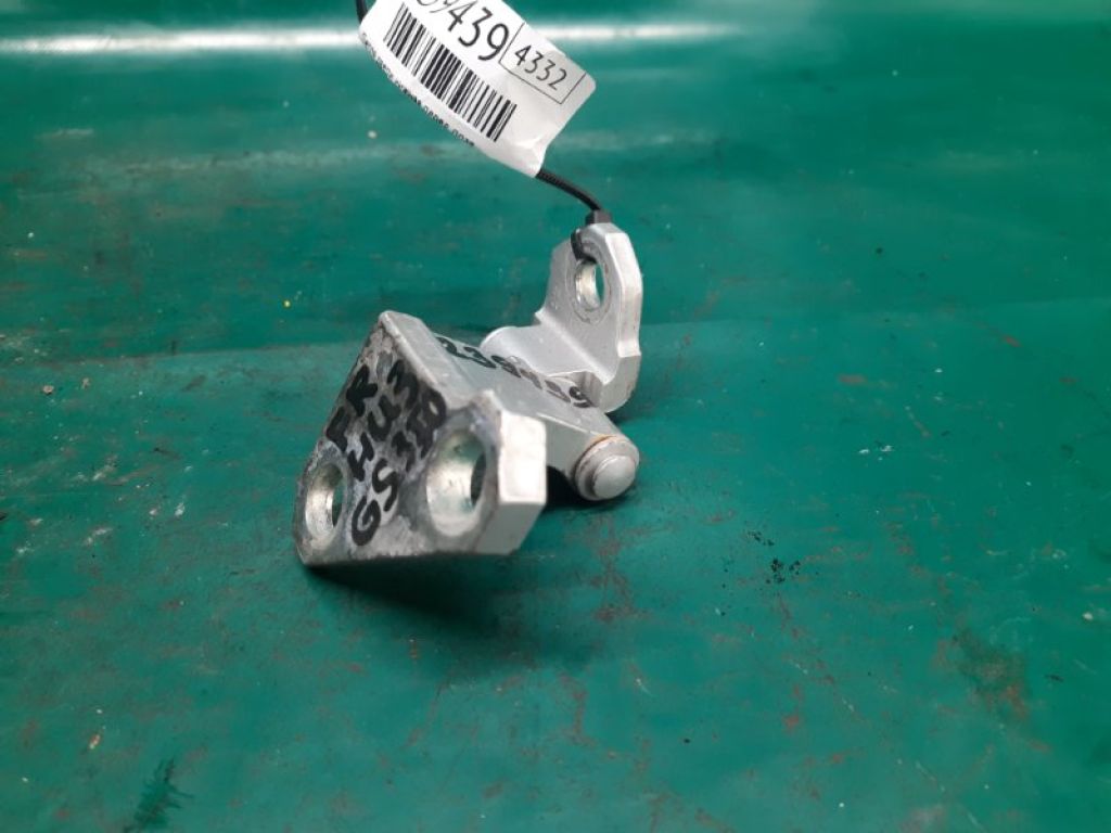 68730-30180 | Петля двери нижняя передн. прав. LEXUS GS350 GS300 05-11 - Фото 3