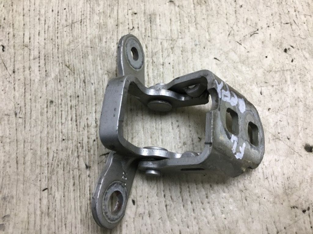 5074257AB | Петля двері верхня передн. лів. DODGE JOURNEY 08-20