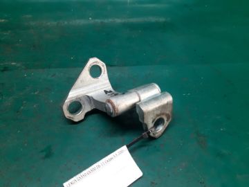 Петля двери нижняя передн. лев. LEXUS GS350 GS300 05-11