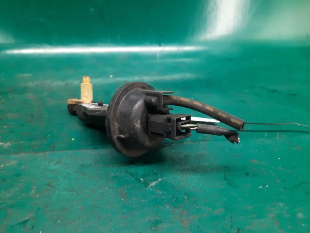LF01-20-170 | Привод заслонки впускного коллектора MAZDA 3 BK 03-08 - Фото 3