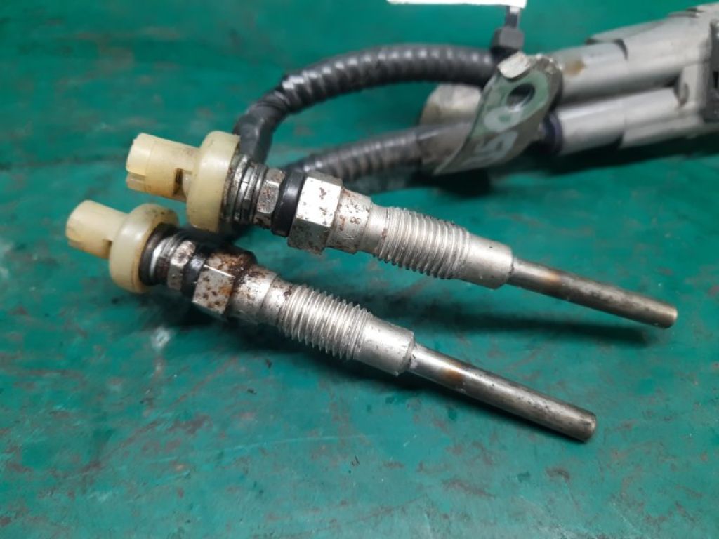 87343-30010 | Свічка розжарення LEXUS GS350 GS300 05-11 - Фото 3