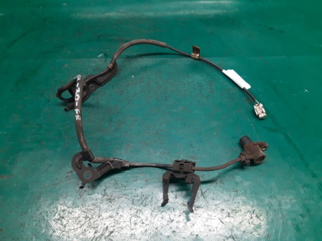 89542-06010 | Датчик ABS передн. прав. TOYOTA CAMRY 30 02-06