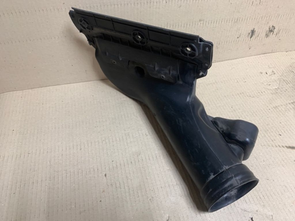 28210-3K200 | Воздухозаборник HYUNDAI SONATA NF 04-10 - Фото 4