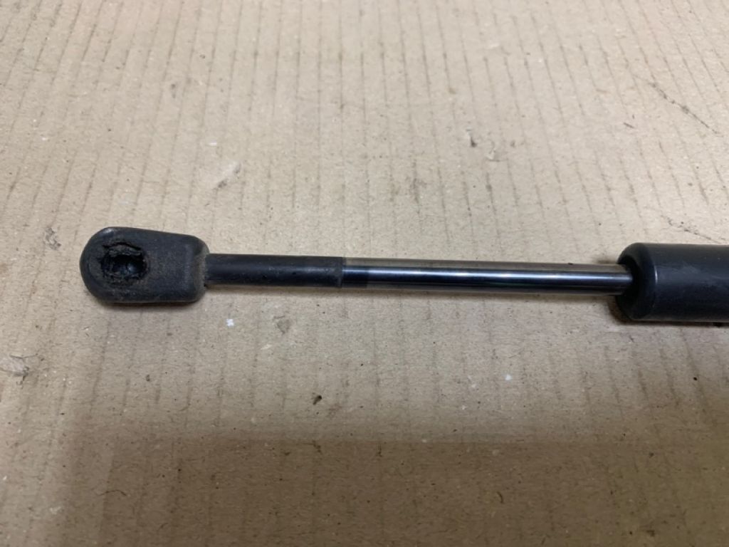 81771-3K001 | Амортизатор кришки багажника HYUNDAI SONATA NF 04-10 - Фото 3