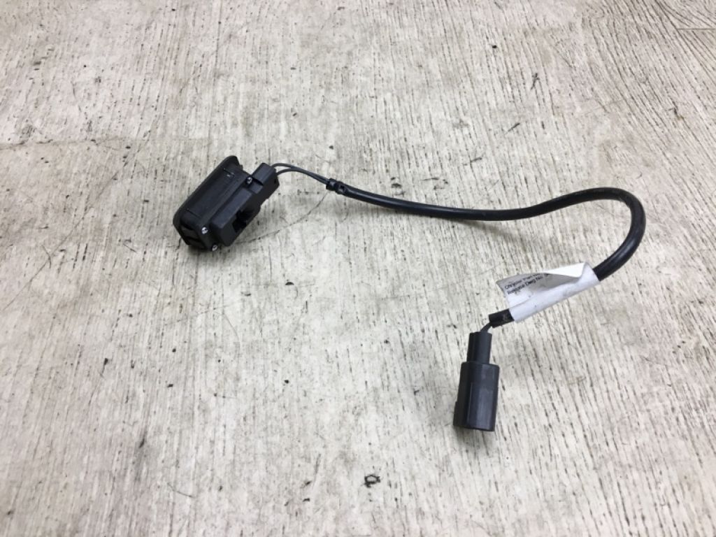 68080582AA | Кнопка открывания багажника наружная DODGE JOURNEY 08-20 - Фото 2