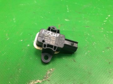 Датчик удару передн. FORD FOCUS 10-18