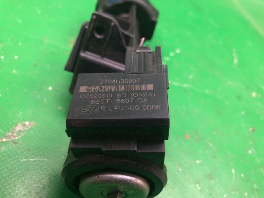 BV6N-3F642 | Замок зажигания FORD FOCUS 10-18 - Фото 4