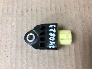 Датчик удару передн. прав. TOYOTA VENZA 09-16 Датчик удару передн. прав. TOYOTA VENZA 09-16