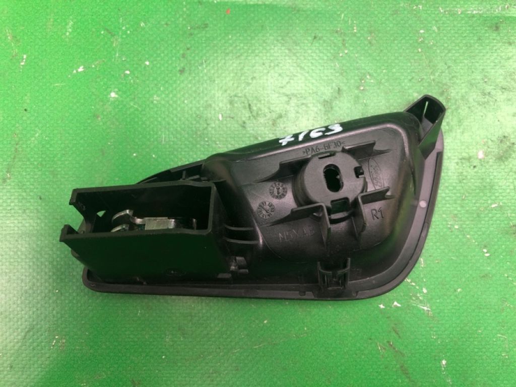 CV6Z-5422600-DA | Ручка дверей внутрішня прав. FORD FOCUS 10-18 - Фото 3