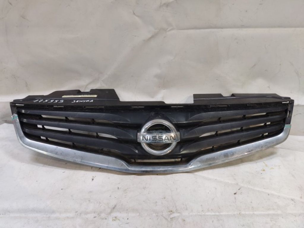 62070-ZT50A | Решітка радіатора NISSAN SENTRA (B16) 06–12