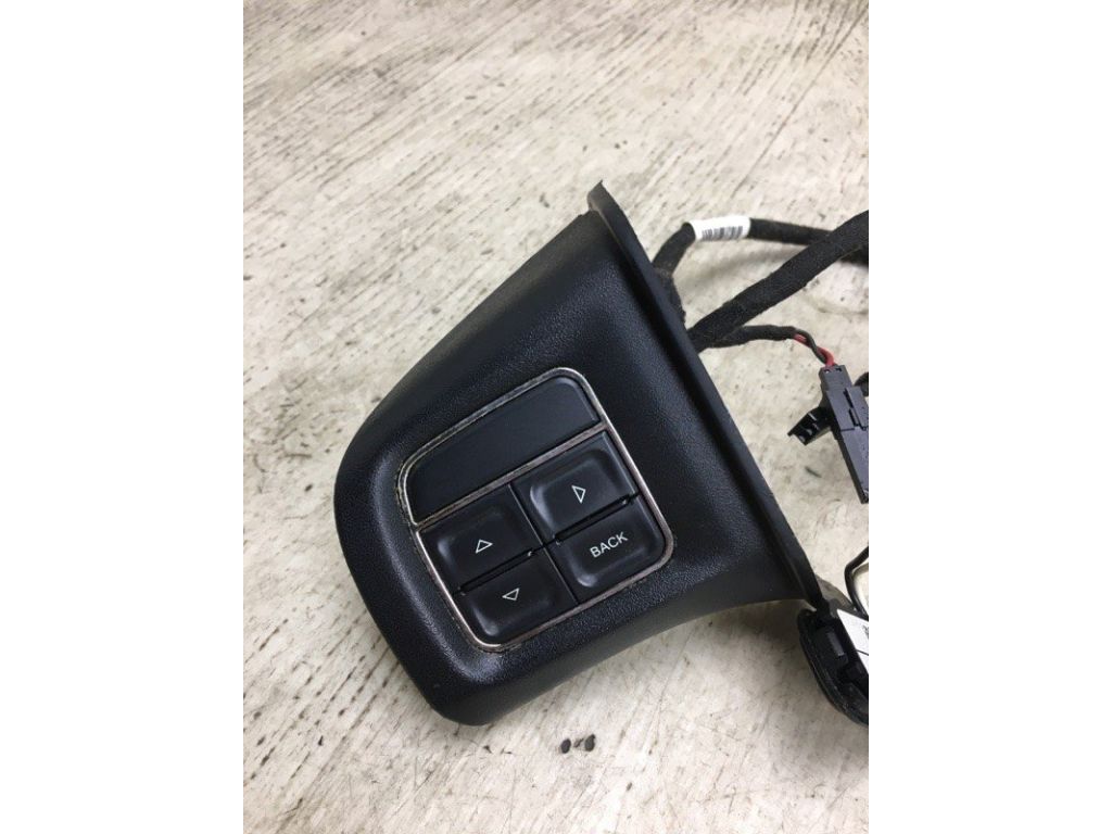 56046252AC | Кнопки руля DODGE JOURNEY 08-20 - Фото 3