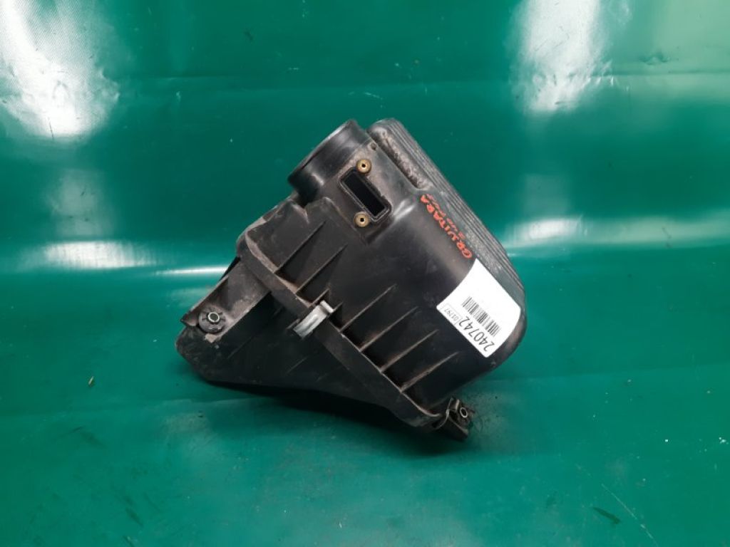 13700-66J00 | Корпус воздушного фильтра SUZUKI GRAND VITARA 05-15