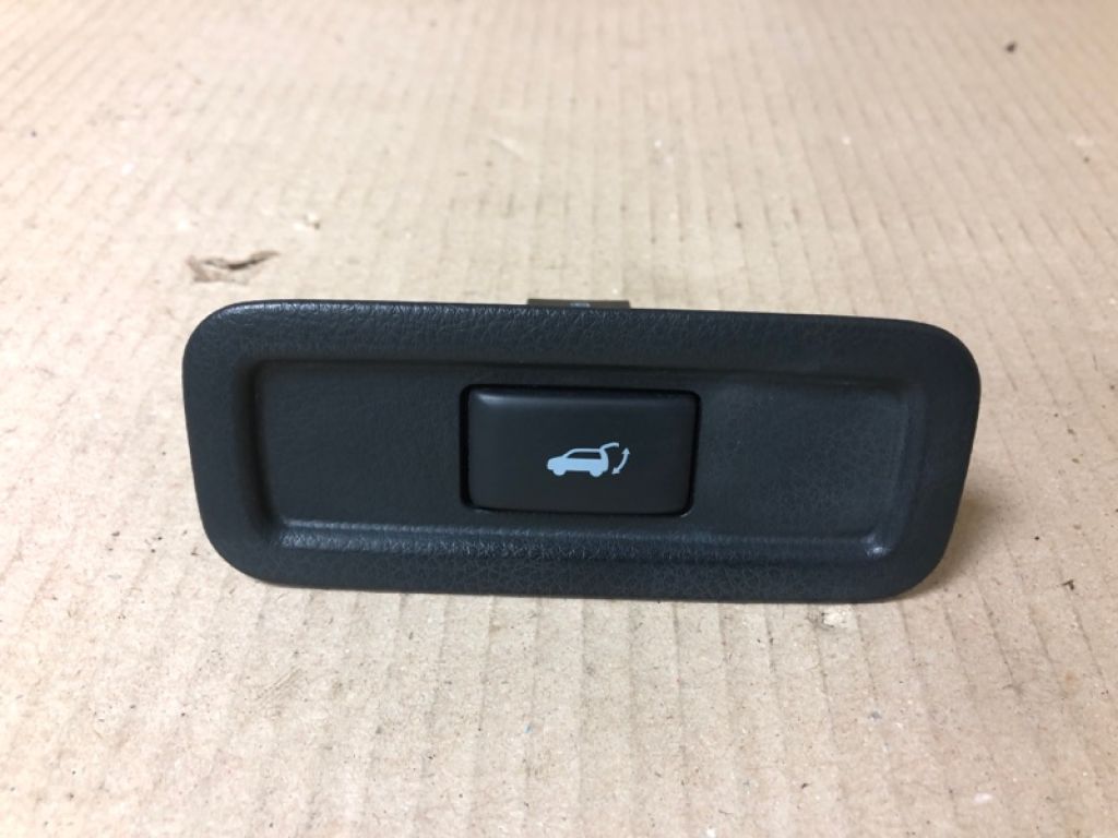 25140-1LA0A | Кнопка закрывания крышки багажника INFINITI FX/QX70 S51 08-17