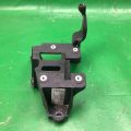 CV6Z-7220-A | Кронштейн FORD FOCUS 10-18