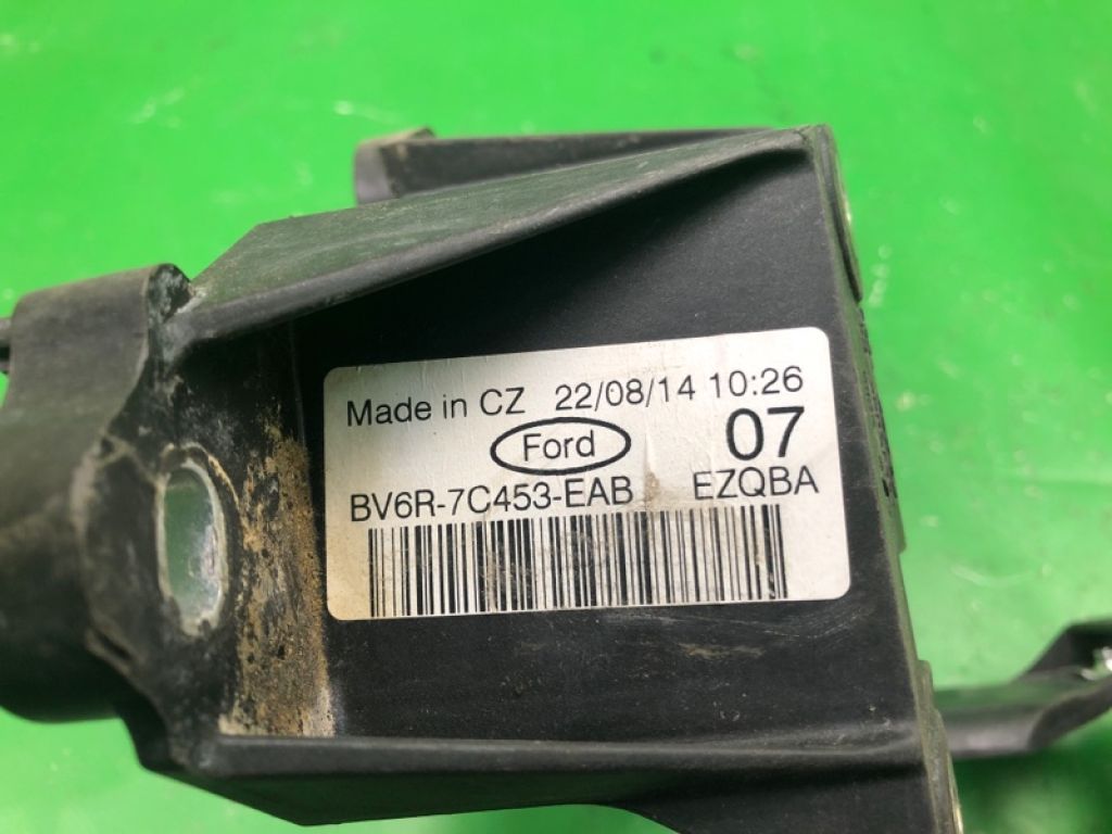 CV6Z-7220-A | Кронштейн FORD FOCUS 10-18 - Фото 5