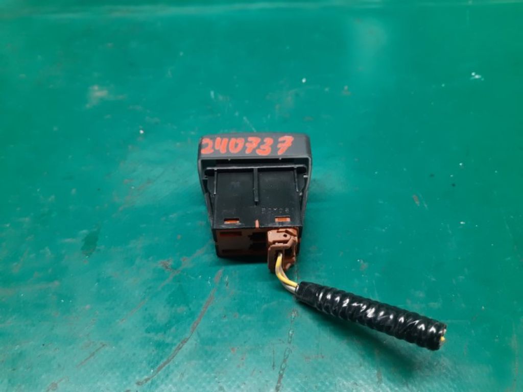 35370-TX4-003 | Кнопка закрывания крышки багажника ACURA RDX 12-19 - Фото 5