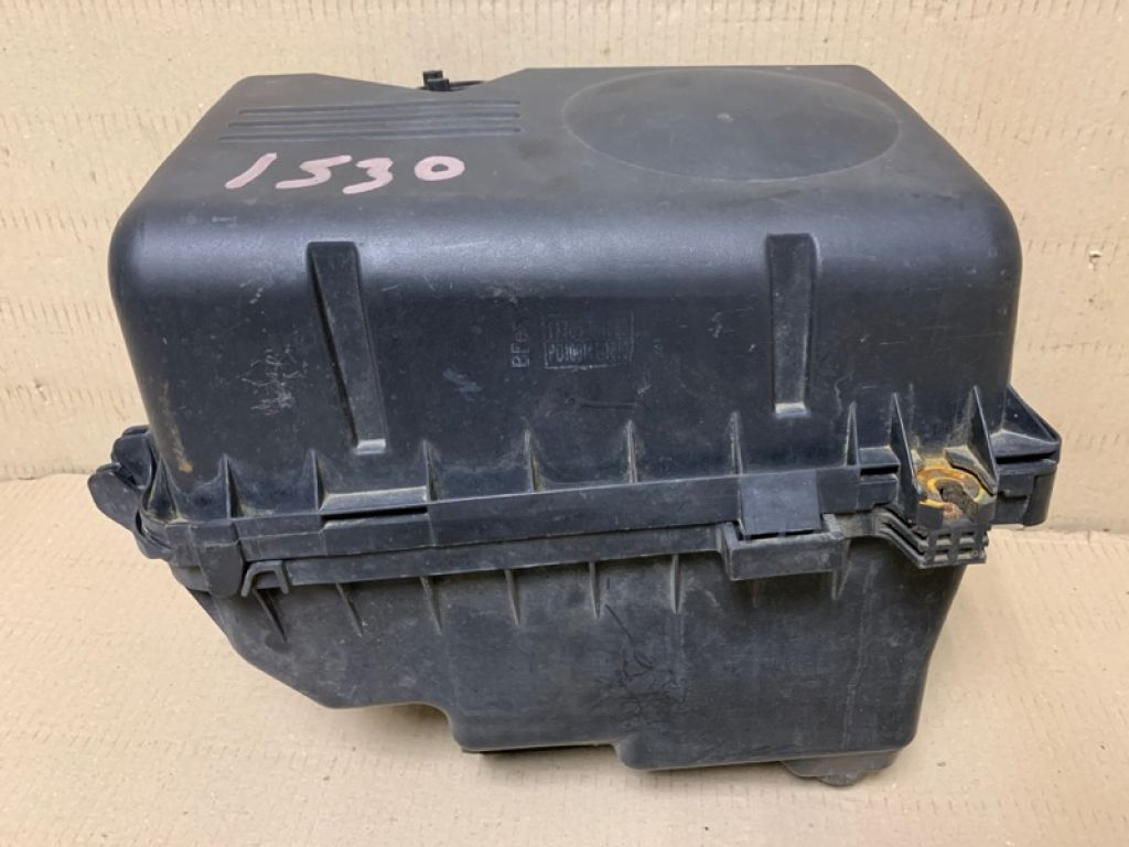 17701-0H010 | Корпус воздушного фильтра TOYOTA CAMRY 30 02-06