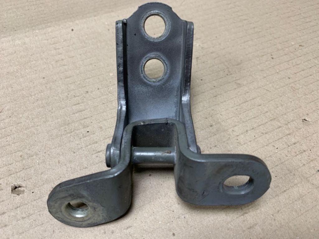 68710-AA020 | Петля двері верхня передн. прав. TOYOTA CAMRY 30 02-06 - Фото 3