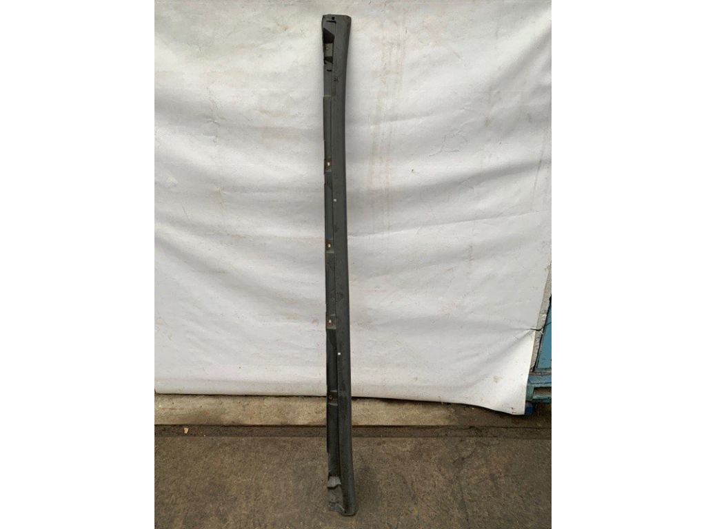 75851-AA020 | Накладка порогу зовнішня прав. TOYOTA CAMRY 30 02-06